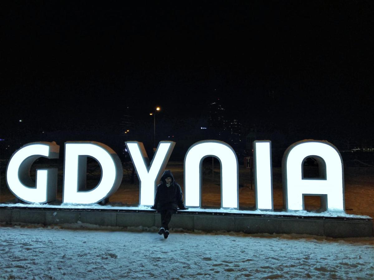 Centrum, 700M Do Plazy - 2 Sypialnie, Salon, Balkon, Bezplatny Parking, Gdynia Exterior photo